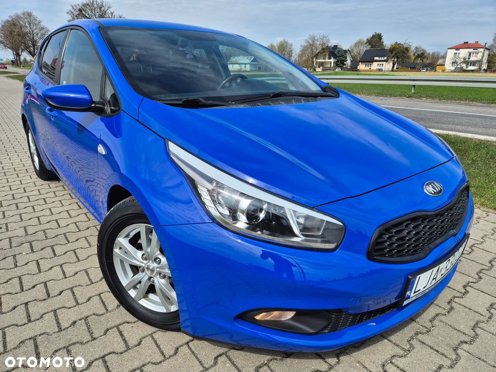 Kia Ceed 1.4 CRDi 90 Spirit - 4