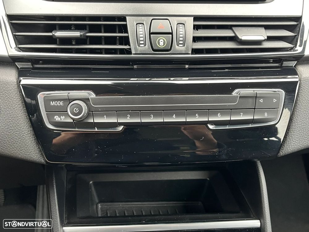 BMW 216 Gran Tourer d - 30