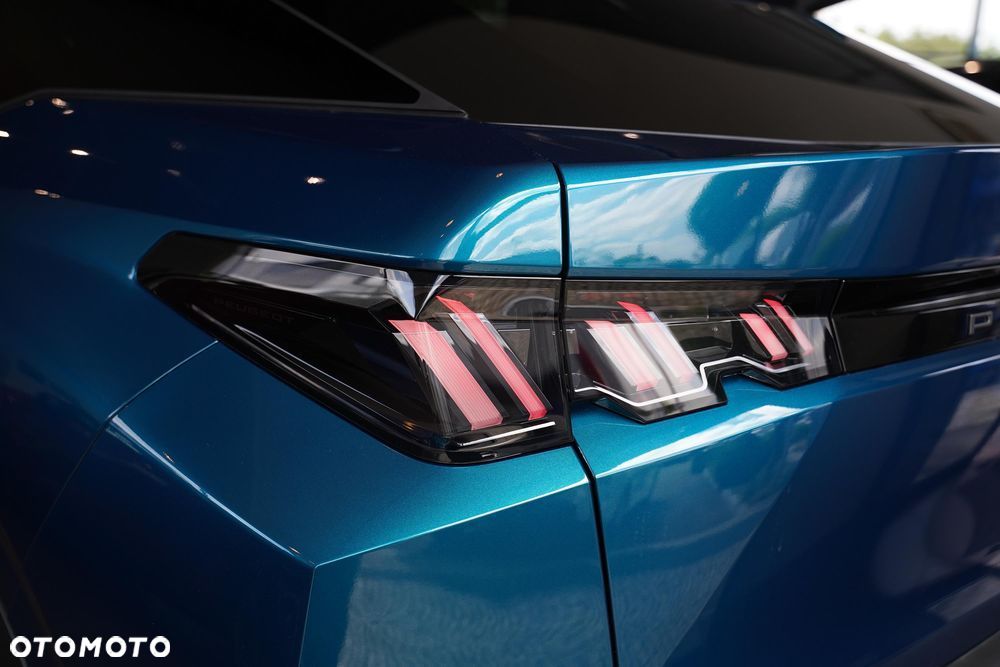 Peugeot 3008 1.2 PureTech mHEV Allure e-DCS6 - 7
