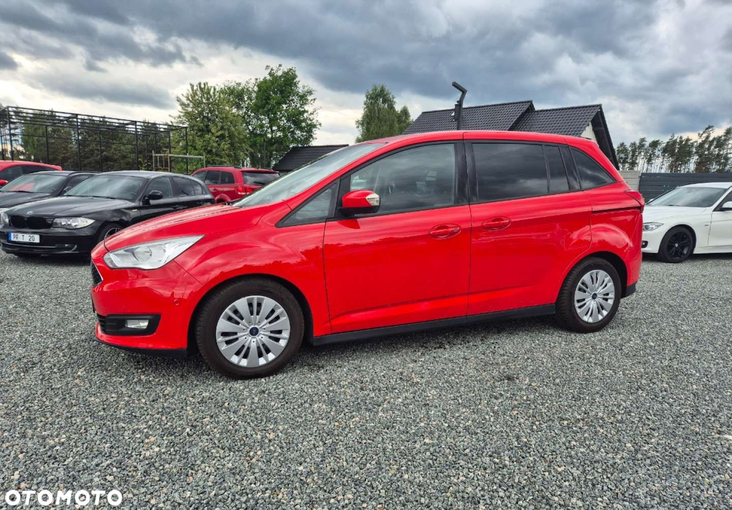 Ford Grand C-MAX - 22