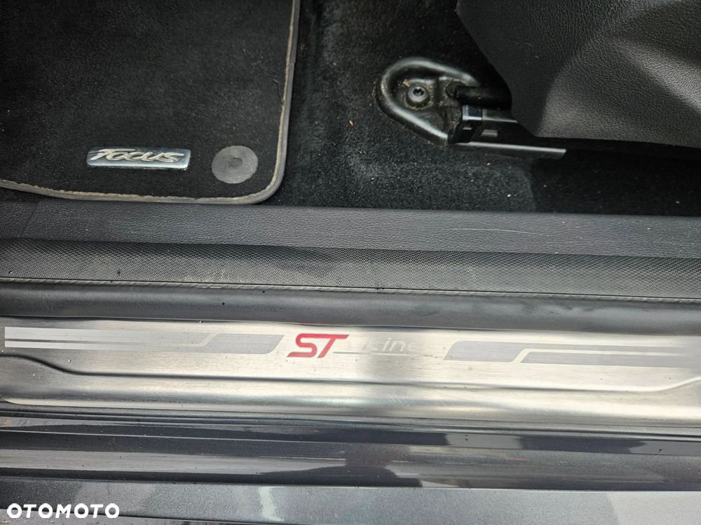 Ford Focus 2.0 TDCi ST-Line ASS PowerShift - 18