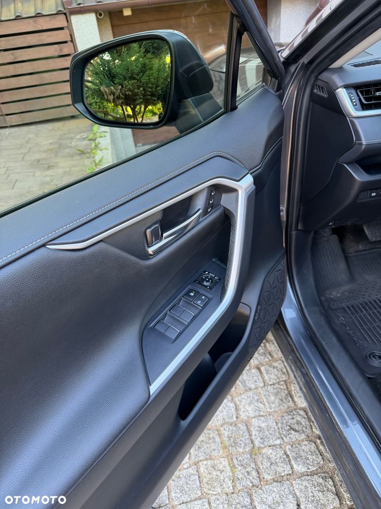 Toyota RAV4 - 14