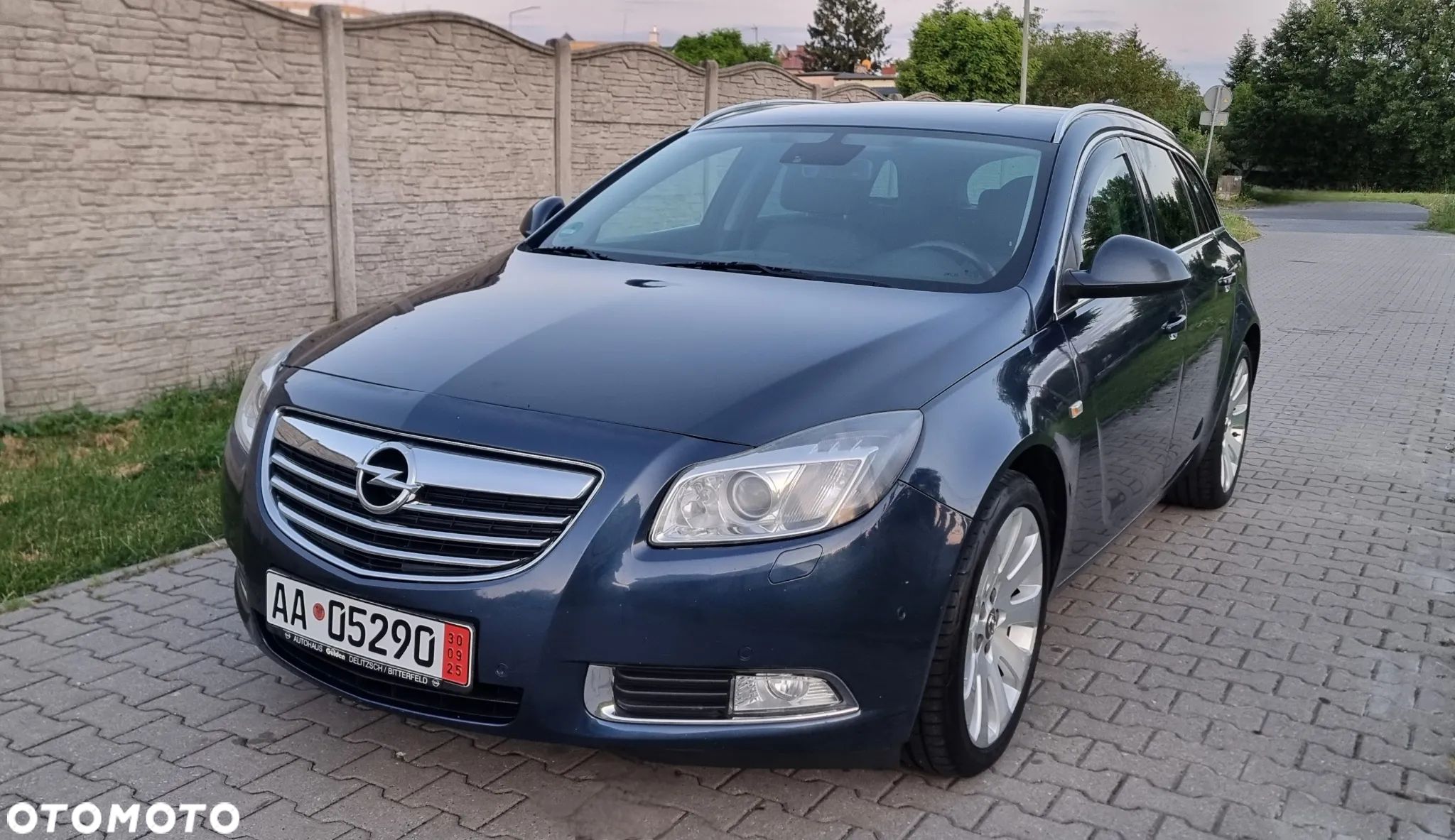 Opel Insignia - 1