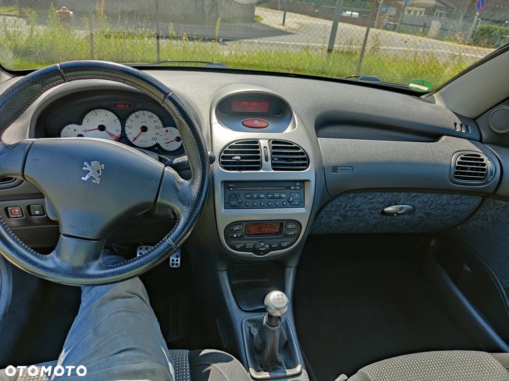 Peugeot 206 1.6 Quiksilver - 17