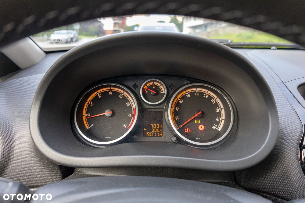 Opel Corsa 1.4 16V Edition 111 Jahre - 13
