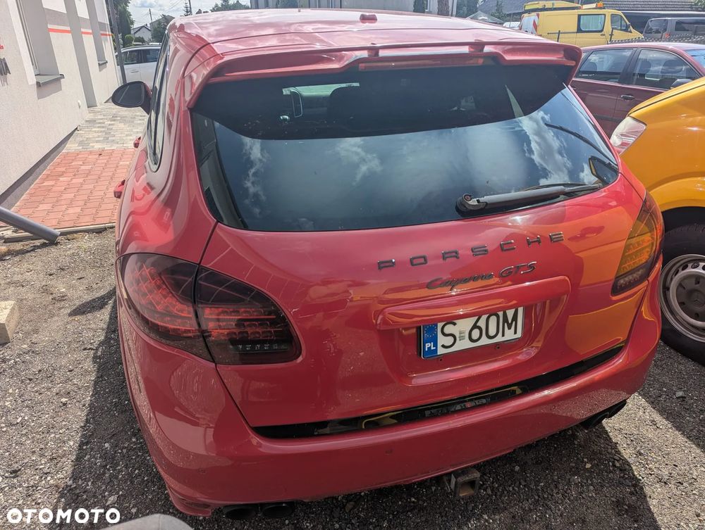 Porsche Cayenne GTS - 4