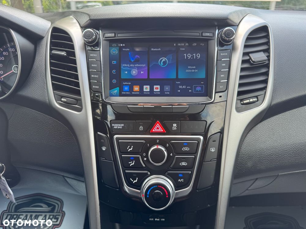 Hyundai i30 - 25