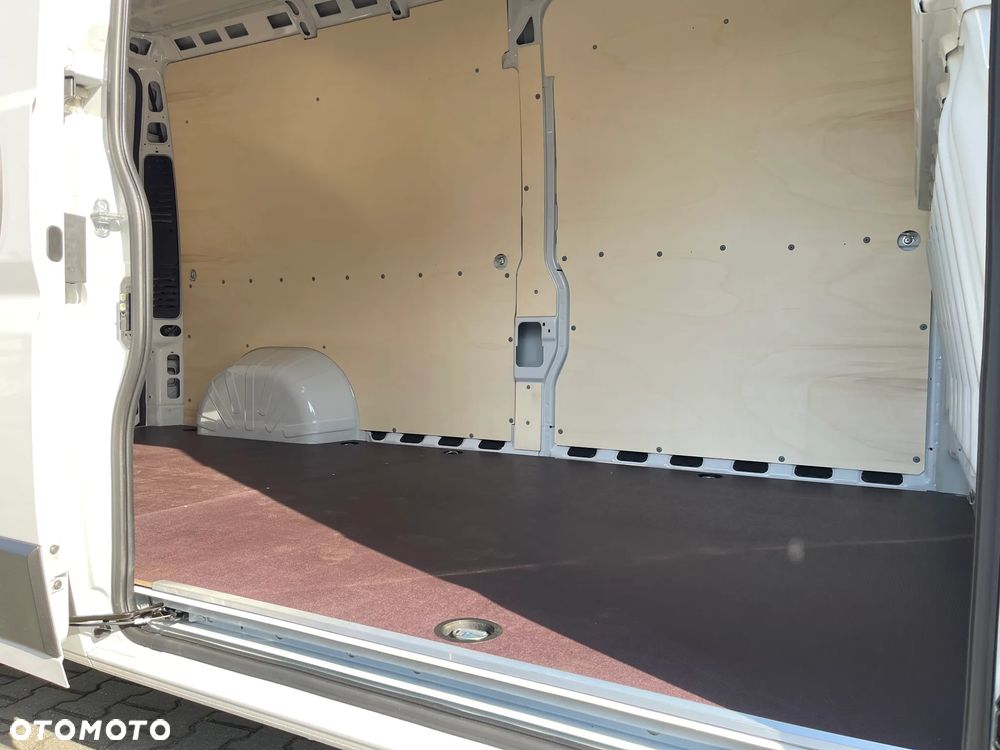 Toyota Proace Max - 9