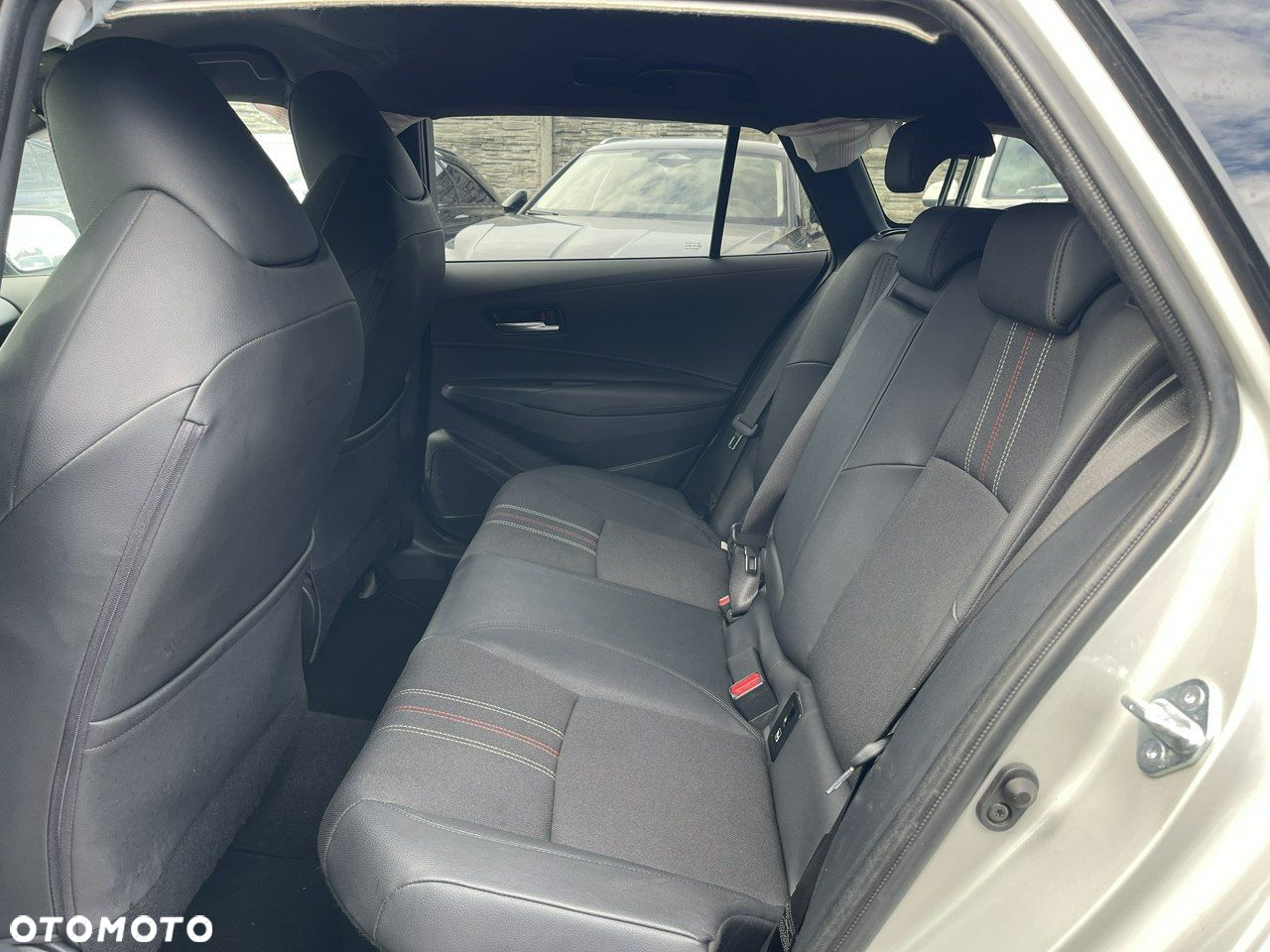 Toyota Corolla - 11