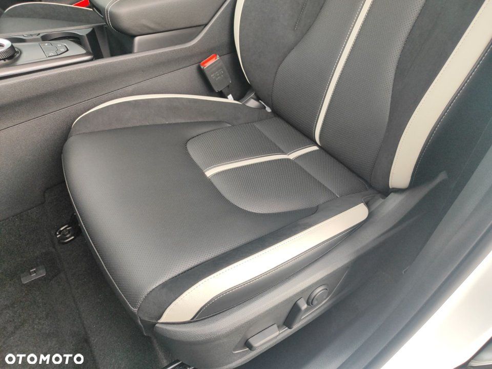 Kia Sportage - 12