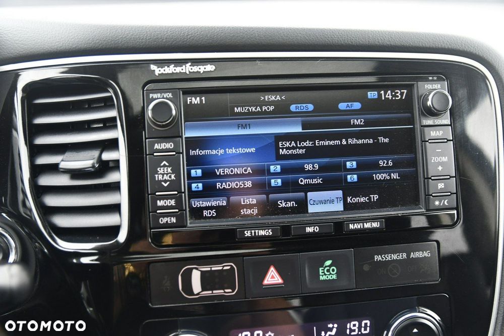 Mitsubishi Outlander - 30