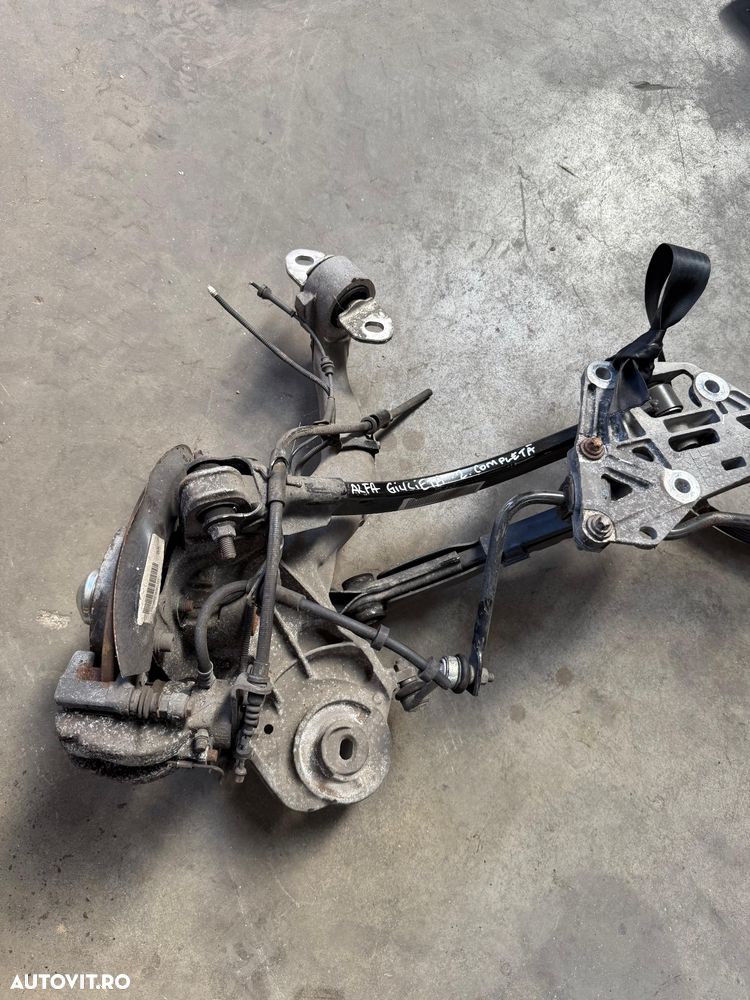 Punte spate completa Alfa Romeo Giulietta 2010-2019 - 2