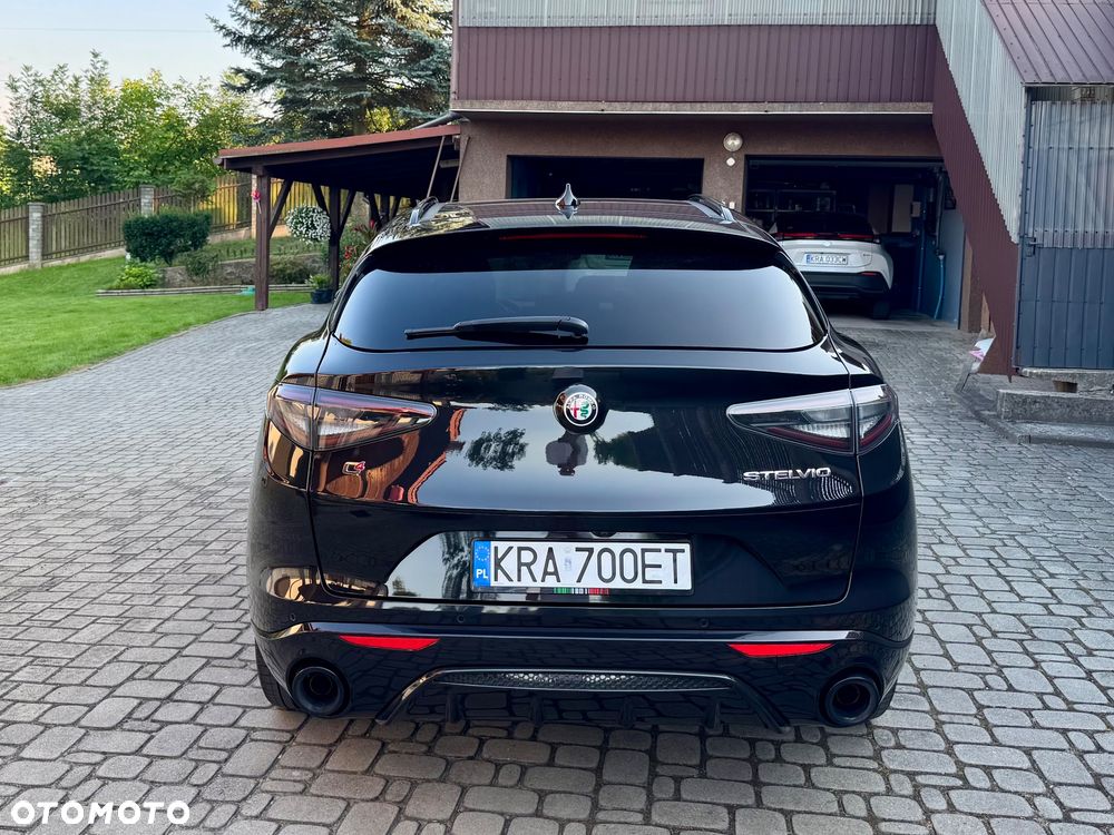 Alfa Romeo Stelvio 2.0 Turbo Veloce Q4 - 6