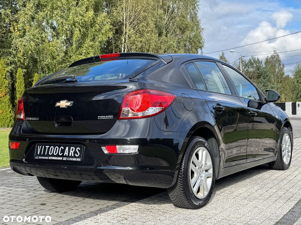 Chevrolet Cruze 1.8 LT - 20