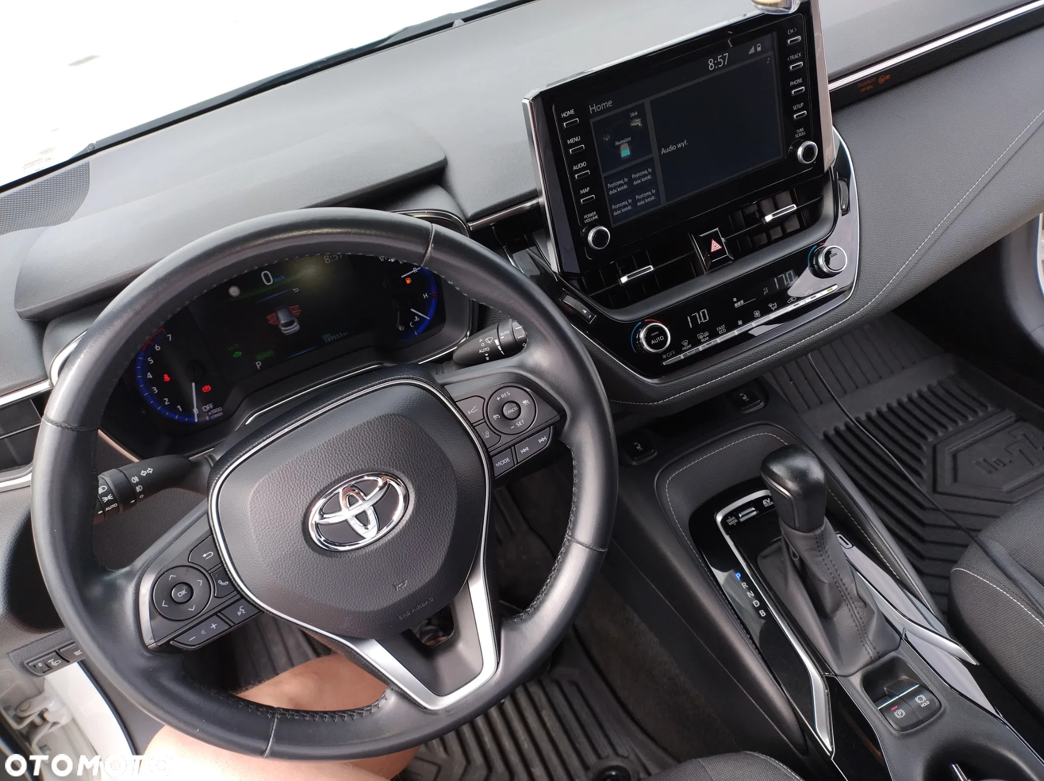 Toyota Corolla - 11