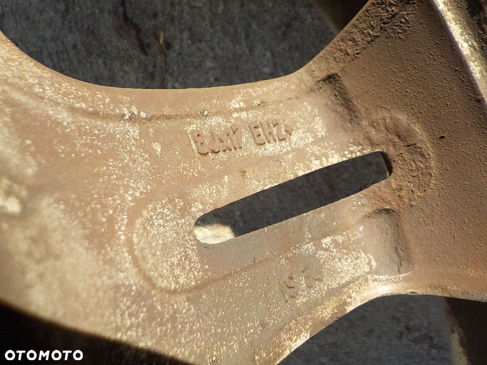 BMW E90 E91 FELGI ALUMINIOWE M-PAKIET R17 5x120 - 4