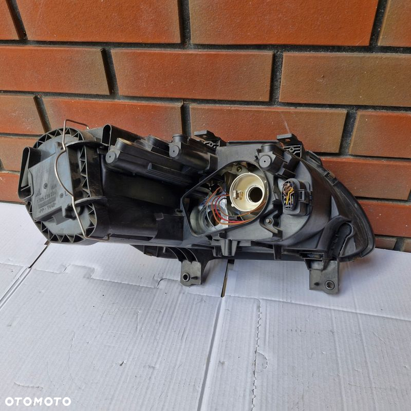 LAMPA LEWA PRZÓD VW TOURAN I 1T0941005D EUROPA - 8