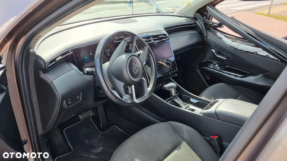 Hyundai Tucson 1.6 CRDi 48V-Hybrid 4WD DCT Prime - 26