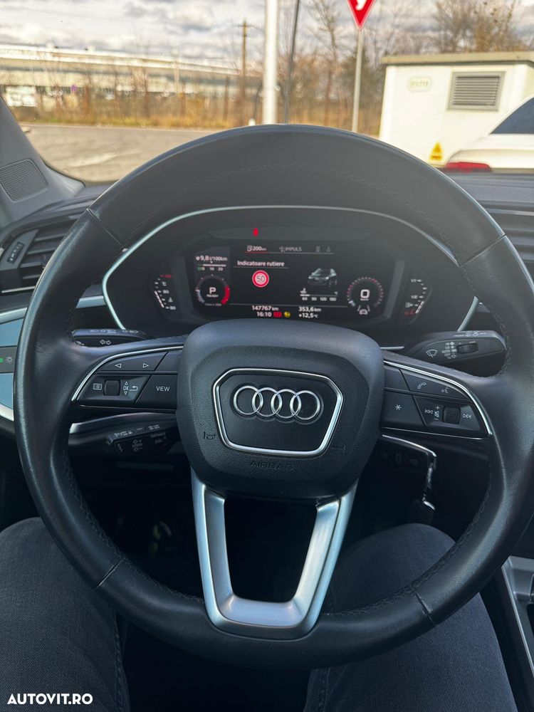 Audi Q3 2.0 40 TDI quattro S tronic Basic - 13