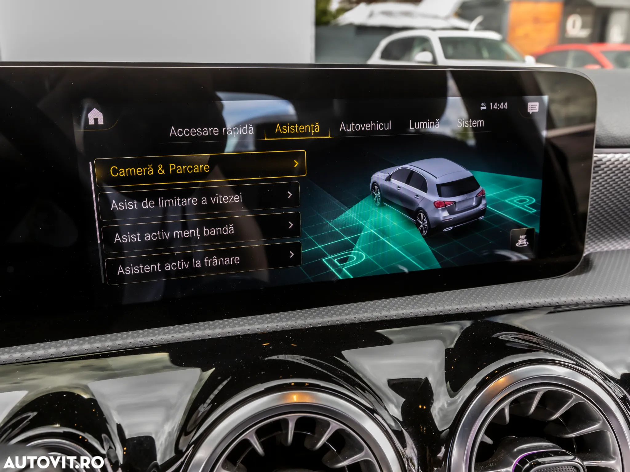 Mercedes-Benz A 250 e 8G-DCT Advanced Progressive - 28