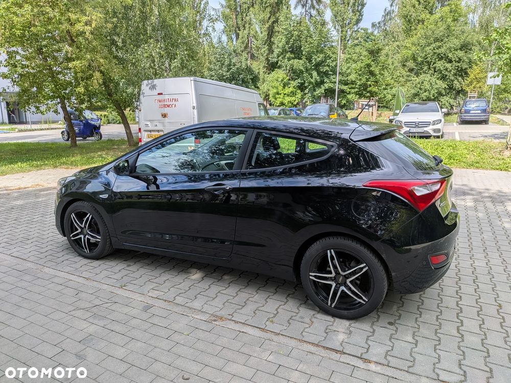 Hyundai i30 1.4 Classic - 4