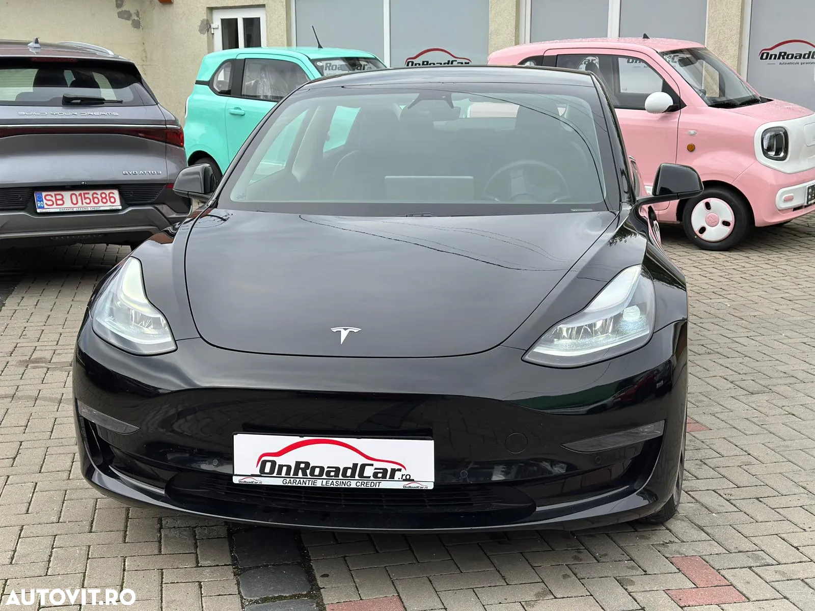 Tesla Model 3 Langstreckenbatterie Allradantrieb Dual Motor Performance - 12
