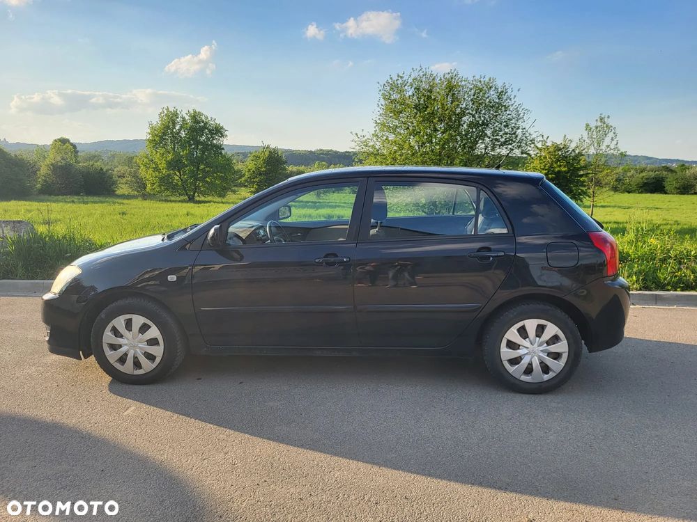 Toyota Corolla - 6