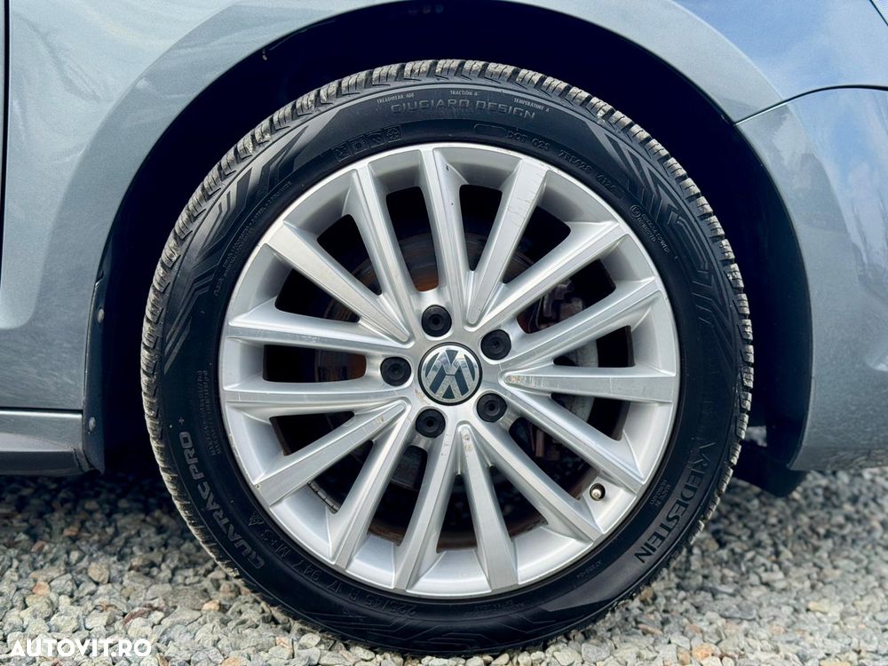 Volkswagen Jetta - 13