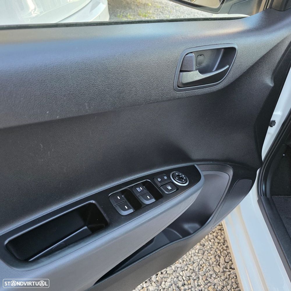 Hyundai i10 1.0 Style AT - 18