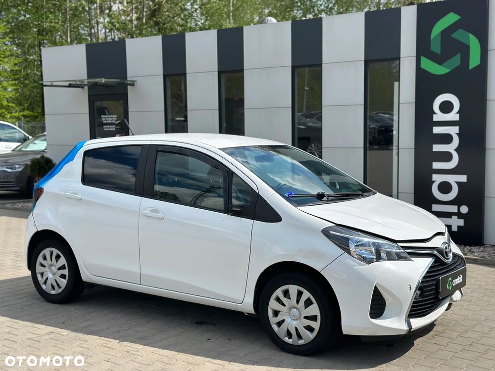 Toyota Yaris - 1
