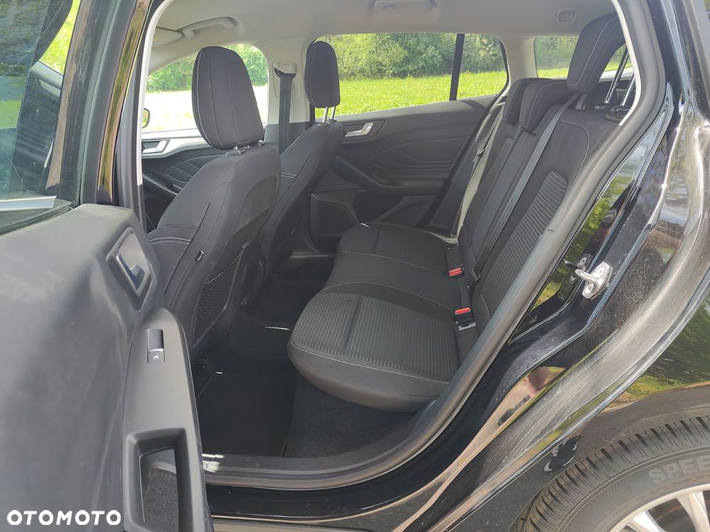 Ford Focus SW 1.0 EcoBoost Titanium - 20