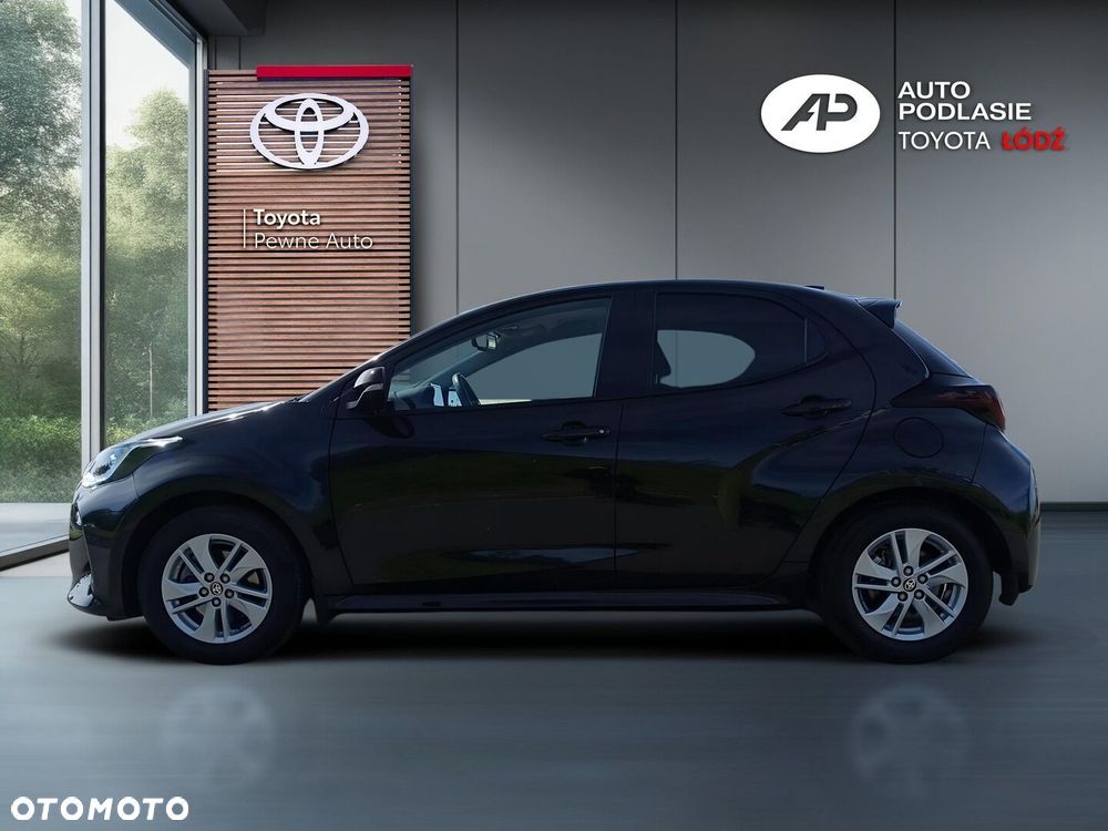 Toyota Yaris - 10