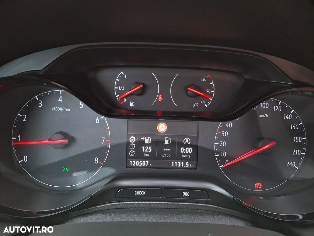 Opel Grandland X 1.5 START/STOP Enjoy - 6