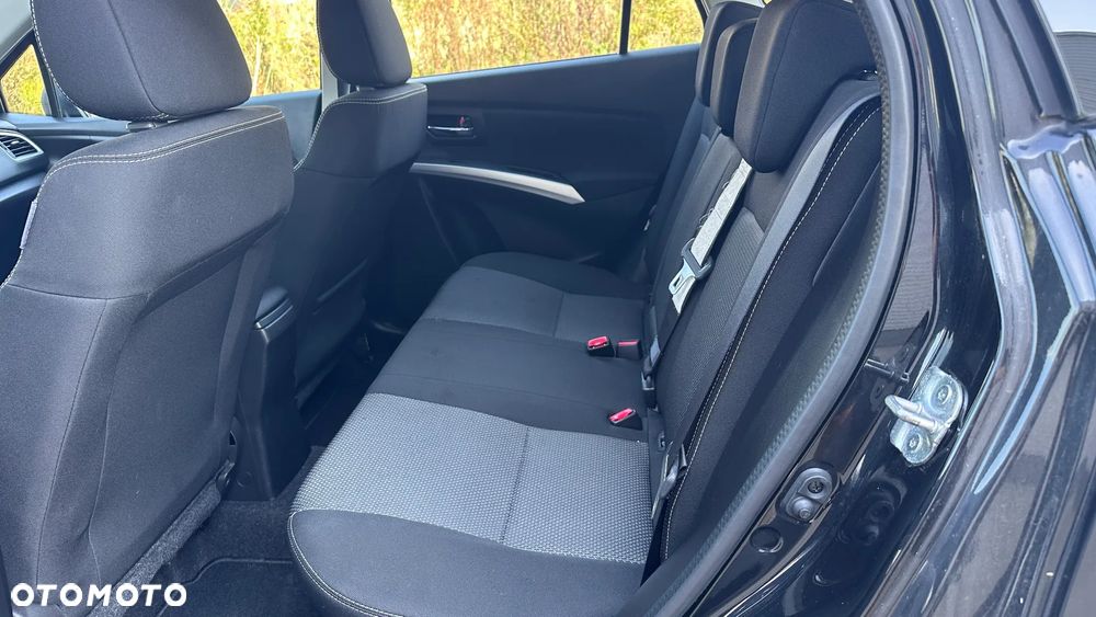 Suzuki SX4 S-Cross 1.6 VVT CVT 4x4 limited - 19