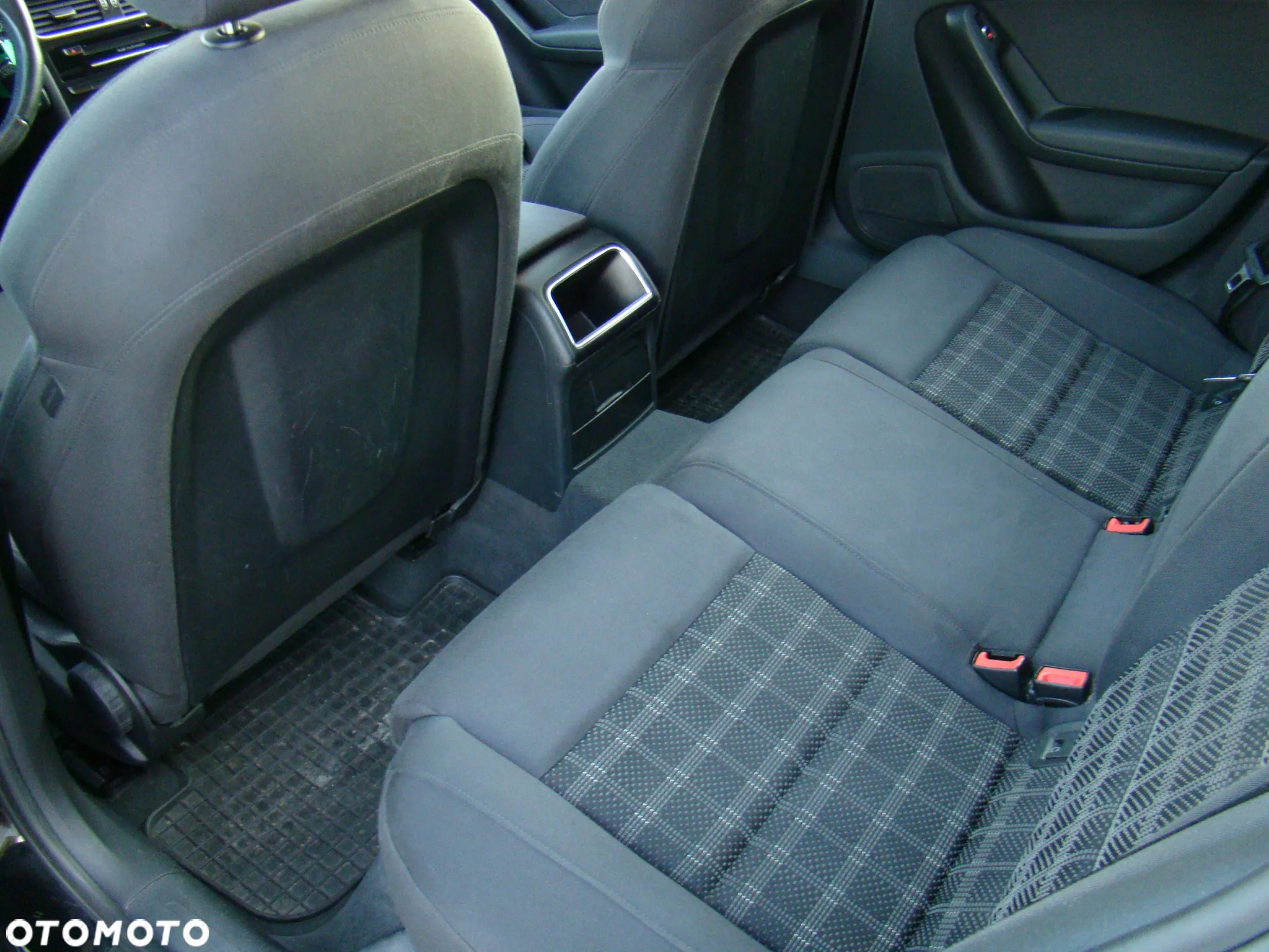 Audi A4 Avant 2.0 TDI DPF multitronic Ambition - 31