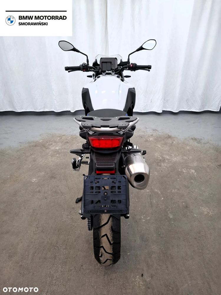 BMW F - 6