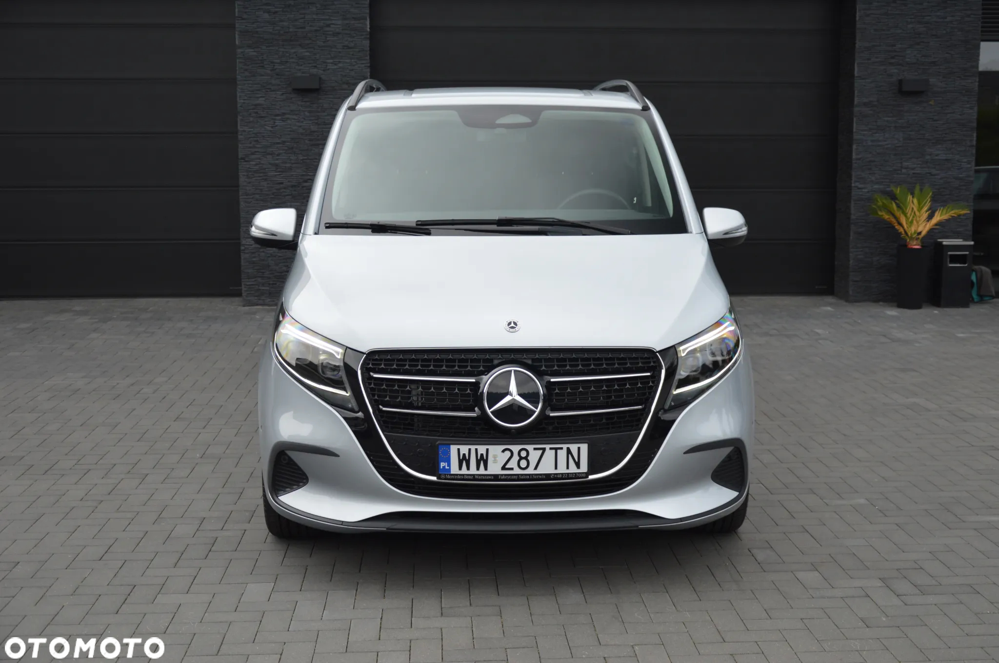 Mercedes-Benz Klasa V 250 d 9G-Tronic Style (d³ugi) - 11
