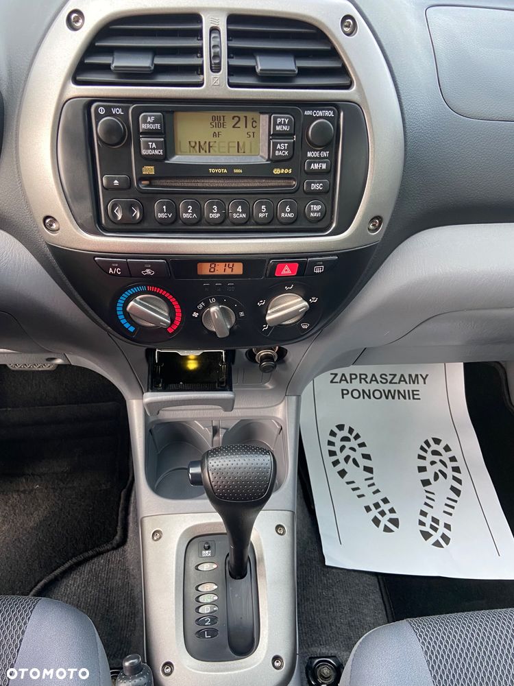 Toyota RAV4 2.0 VVT-i Prestige - 21