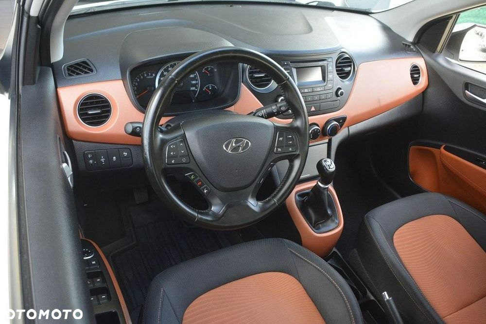 Hyundai i10 - 17