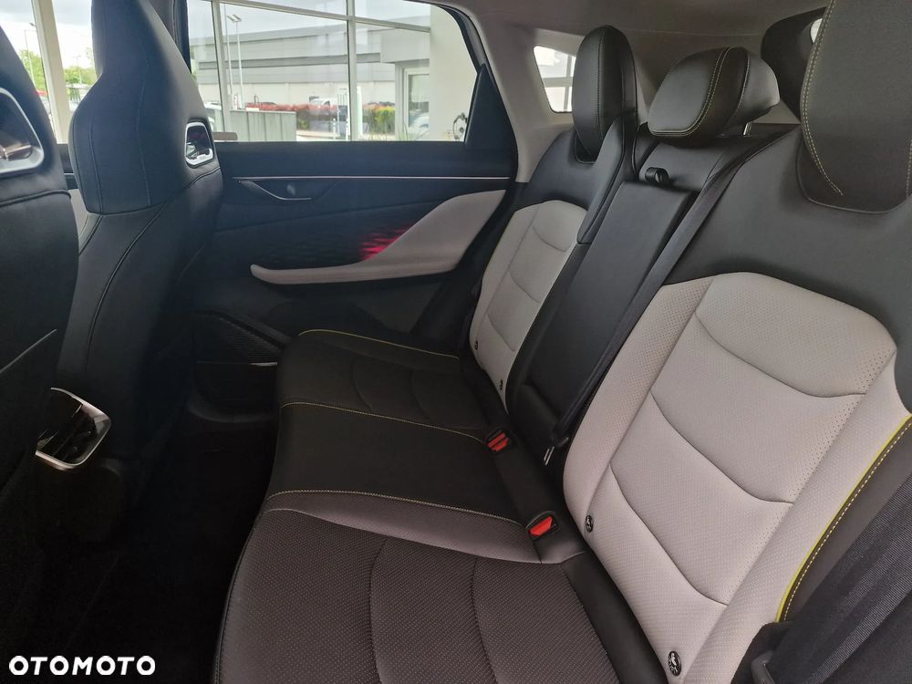 BAIC 5 Beijing 1.5T Comfort DCT - 8