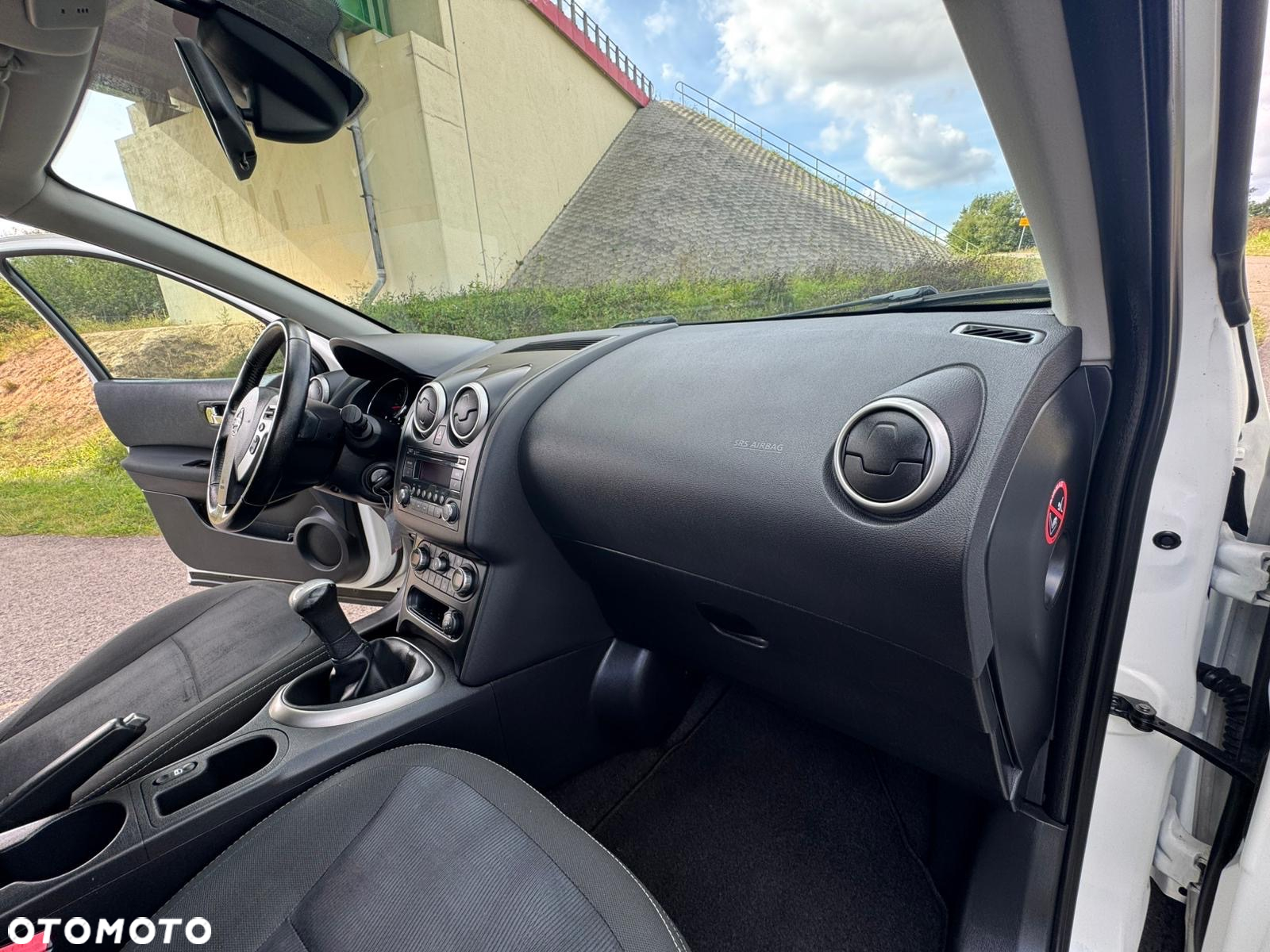 Nissan Qashqai 1.6 I-Way - 31