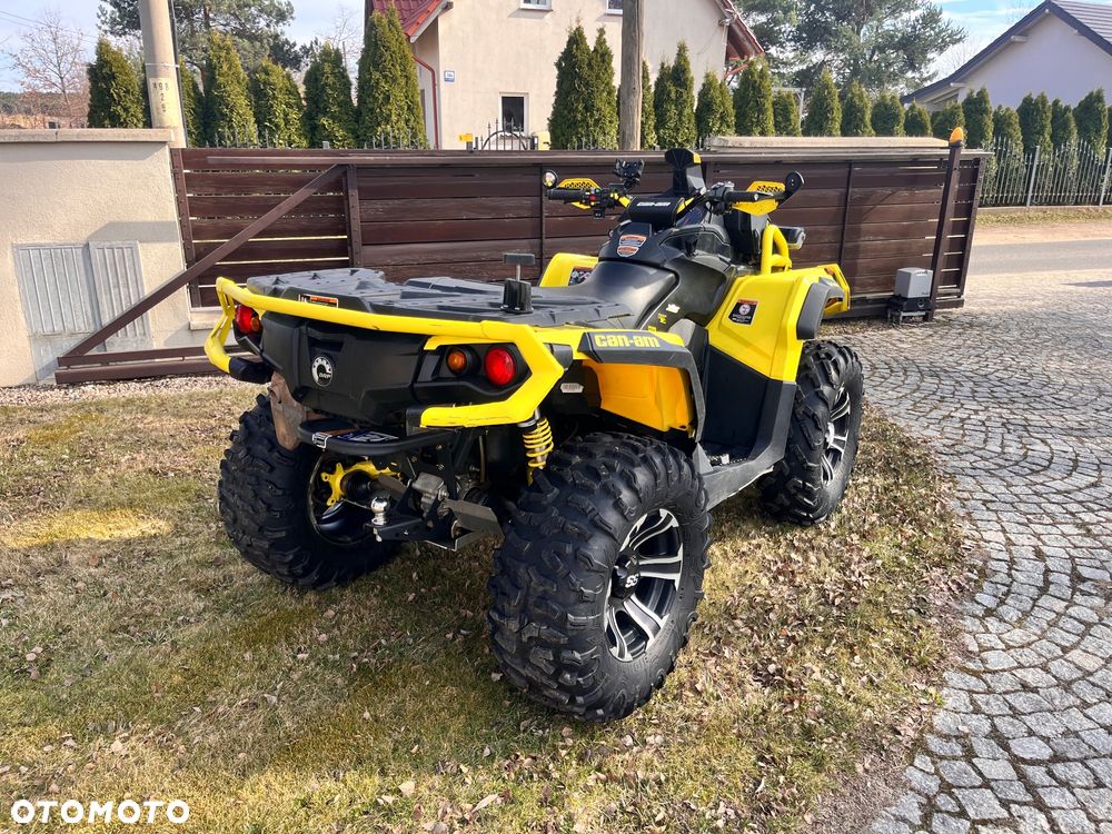 Can-Am Outlander - 4