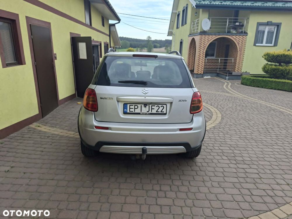 Suzuki SX4 - 5