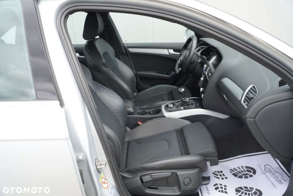 Audi A4 Limousine 2.0 TDI DPF clean diesel S line Sportpaket - 6