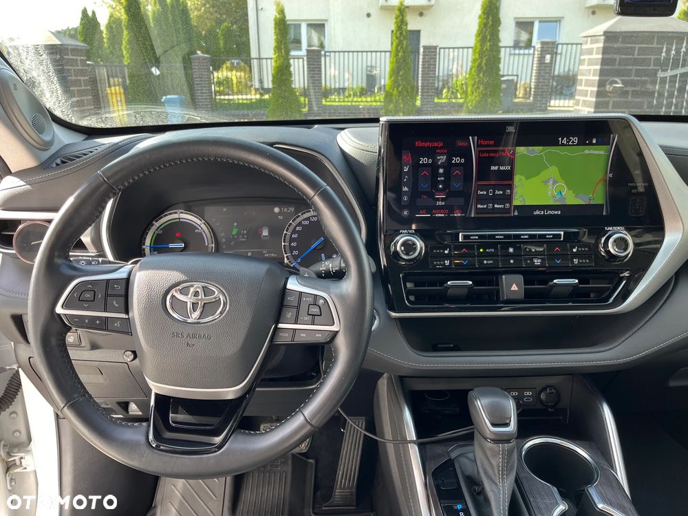 Toyota Highlander 2.5 Hybrid Executive - 25