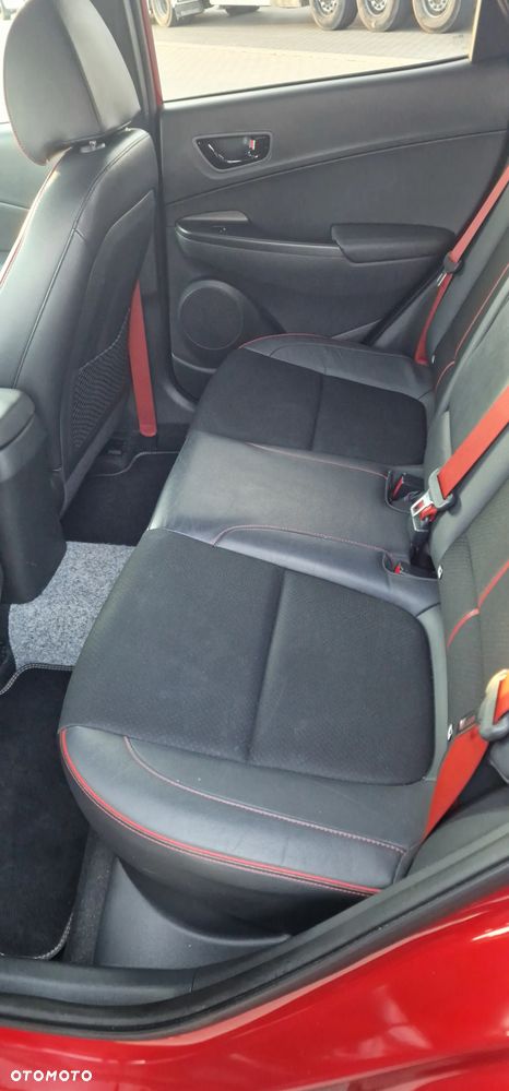 Hyundai Kona 1.6 T-GDI Style 4WD DCT - 11