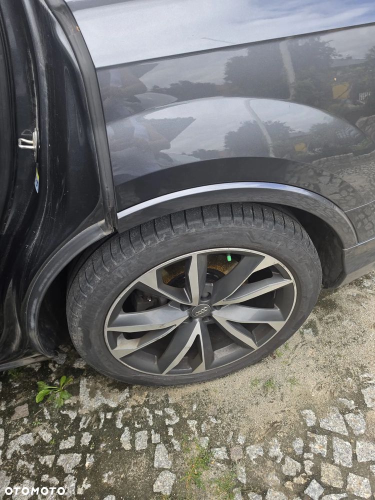 Audi Q7 - 13