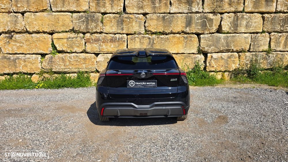 MG MG4 64 kWh Luxury - 6