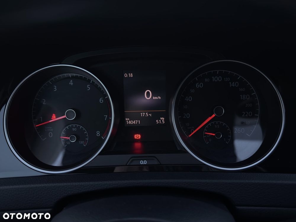 Volkswagen Golf - 15