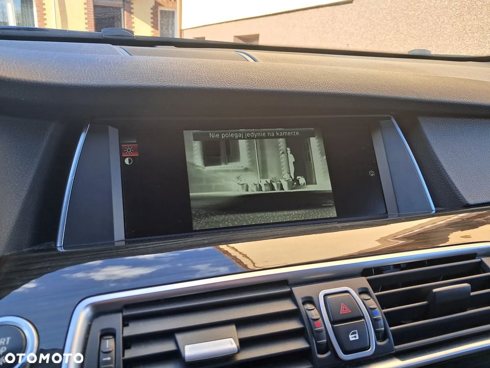 BMW 5GT 520d Luxury Line - 12